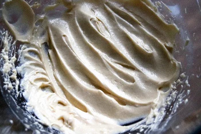 sugar free buttercream frosting without confectioners sugar